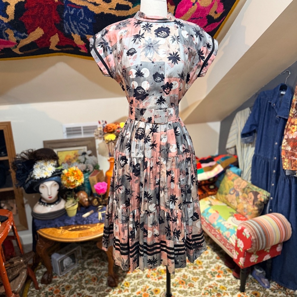 Vintage 1940s 50s Floral Tiered Full Circle Skirt‎ Dress Pink Grey Belted - S/M